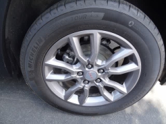 Used 2024  GMC Terrain AWD 4dr SLT at CarloanExpress&period;Com near Hampton&comma; VA