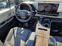 Used 2025  Toyota Sienna Platinum AWD 7-Passenger at CarloanExpress&period;Com near Hampton&comma; VA