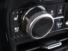 Used 2020  Toyota Highlander AWD &lpar;Natl&rpar; at CarloanExpress&period;Com near Hampton&comma; VA