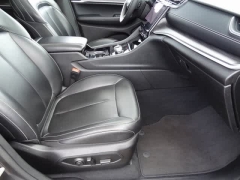 Used 2023  Jeep Grand Cherokee Limited 4x4 at CarloanExpress.Com near Hampton, VA