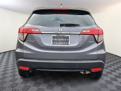 Used 2020  Honda HR-V 4d SUV AWD LX at CarloanExpress&period;Com near Hampton&comma; VA