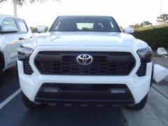 Used 2025  Toyota Tacoma 4WD Double Cab Bed &lpar;Natl&rpar; at CarloanExpress&period;Com near Hampton&comma; VA