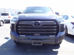Used 2025  Toyota Tundra 4WD CrewMax 5&period;5' Bed &lpar;Natl&rpar; at CarloanExpress&period;Com near Hampton&comma; VA