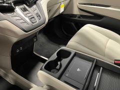 New 2026  Honda Odyssey EX-L Auto at CarloanExpress&period;Com near Hampton&comma; VA