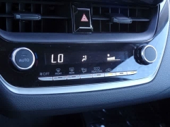 Used 2024  Toyota Corolla LE CVT &lpar;Natl&rpar; at CarloanExpress&period;Com near Hampton&comma; VA
