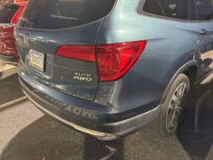 Used 2017  Honda Pilot 4d SUV AWD Elite at CarloanExpress.Com near Hampton, VA