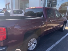 Used 2014  Chevrolet Silverado 1500 2WD Crew Cab 143.5" LT w/1LT at CarloanExpress.Com near Hampton, VA