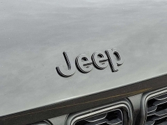 Used 2024  Jeep Grand Cherokee Altitude 4x4 at CarloanExpress&period;Com near Hampton&comma; VA