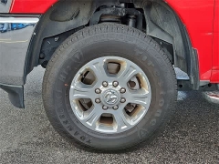 Used 2024  Ram 2500 Big Horn 4x4 Crew Cab 6'4" Box at CarloanExpress.Com near Hampton, VA