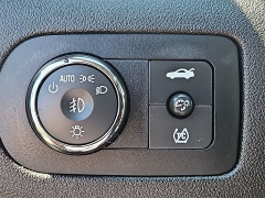 Used 2011  Chevrolet Impala 4d Sedan LT at CarloanExpress&period;Com near Hampton&comma; VA