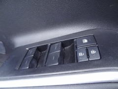 Used 2023  Toyota Highlander AWD &lpar;Natl&rpar; at CarloanExpress&period;Com near Hampton&comma; VA