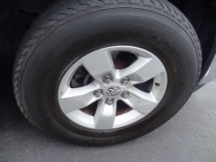 Used 2022  Ram 1500 Classic SLT 4x4 Crew Cab 5'7" Box at CarloanExpress&period;Com near Hampton&comma; VA