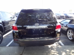Used 2013  Toyota Highlander 4d SUV AWD Limited at CarloanExpress&period;Com near Hampton&comma; VA