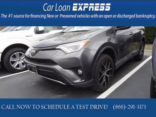 Used 2017  Toyota RAV4 4d SUV AWD SE at CarloanExpress.Com near Hampton, VA