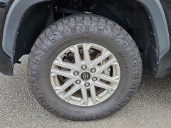 Used 2022  Toyota Tundra 4WD SR5 CrewMax 6&period;5ft Bed at CarloanExpress&period;Com near Hampton&comma; VA
