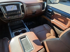 Used 2016  Chevrolet Silverado 1500 4WD Crew Cab 143.5" High Country at CarloanExpress.Com near Hampton, VA