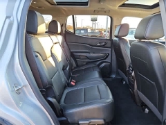 Used 2020  GMC Acadia 4d SUV FWD SLT V6 at CarloanExpress.Com near Hampton, VA