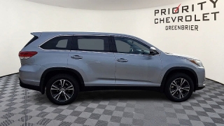 Used 2019  Toyota Highlander LE V6 AWD &lpar;Natl&rpar; at CarloanExpress&period;Com near Hampton&comma; VA