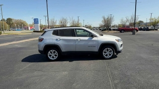 Used 2024  Jeep Compass Latitude 4x4 at CarloanExpress&period;Com near Hampton&comma; VA