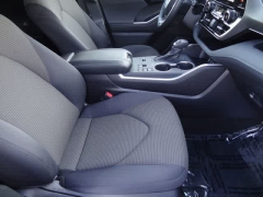 Used 2025  Toyota Highlander FWD &lpar;Natl&rpar; at CarloanExpress&period;Com near Hampton&comma; VA