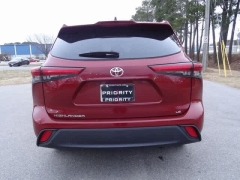 Used 2023  Toyota Highlander FWD &lpar;Natl&rpar; at CarloanExpress&period;Com near Hampton&comma; VA