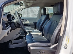Used 2024  Chrysler Pacifica Touring L FWD at CarloanExpress&period;Com near Hampton&comma; VA