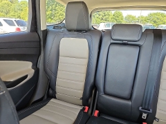 Used 2019  Ford Escape 4d SUV FWD SEL at CarloanExpress&period;Com near Hampton&comma; VA