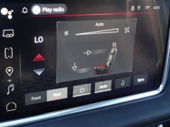 Used 2024  GMC Yukon 4WD 4dr Denali at CarloanExpress.Com near Hampton, VA