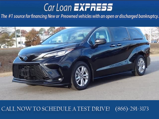 Used 2022  Toyota Sienna XSE AWD 7-Passenger at CarloanExpress.Com near Hampton, VA