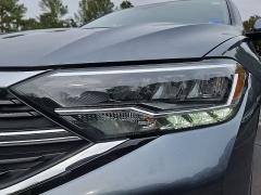 Used 2024  Volkswagen Jetta SE Auto at CarloanExpress&period;Com near Hampton&comma; VA