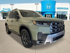 New 2026  Honda Pilot TrailSport AWD at CarloanExpress&period;Com near Hampton&comma; VA