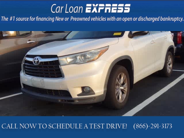 Used 2015  Toyota Highlander 4d SUV AWD XLE at CarloanExpress.Com near Hampton, VA