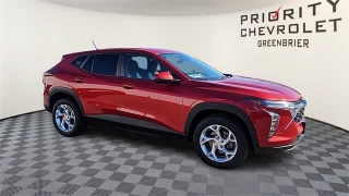 Used 2024  Chevrolet Trax FWD 4dr LS at CarloanExpress.Com near Hampton, VA