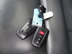 Used 2020  Toyota Highlander AWD (Natl) at CarloanExpress.Com near Hampton, VA