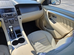 Used 2018  Ford Taurus 4d Sedan FWD SE at CarloanExpress&period;Com near Hampton&comma; VA