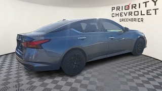 Used 2019  Nissan Altima 4d Sedan FWD 2&period;5L SL at CarloanExpress&period;Com near Hampton&comma; VA