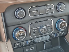 Used 2022  Chevrolet Tahoe 4WD 4dr High Country at CarloanExpress.Com near Hampton, VA