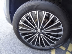 Used 2025  Volkswagen Taos SE FWD at CarloanExpress&period;Com near Hampton&comma; VA