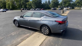 Used 2023  Nissan Altima 2.5 SV Sedan at CarloanExpress.Com near Hampton, VA