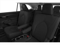 Used 2021  Toyota Highlander XLE FWD at CarloanExpress&period;Com near Hampton&comma; VA