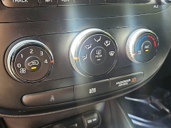 Used 2015  Kia Soul 4d Hatchback &plus; at CarloanExpress&period;Com near Hampton&comma; VA