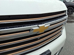 Used 2022  Chevrolet Tahoe 4WD 4dr High Country at CarloanExpress&period;Com near Hampton&comma; VA