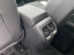 Used 2025  Volkswagen Taos SEL 4MOTION at CarloanExpress.Com near Hampton, VA