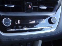 Used 2025  Toyota Corolla Cross XLE 2WD at CarloanExpress&period;Com near Hampton&comma; VA