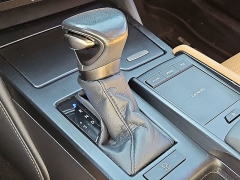 Used 2022  Lexus ES ES 350 FWD at CarloanExpress&period;Com near Hampton&comma; VA