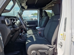 Used 2018  Jeep Wrangler Unlimited 4d SUV 4WD Sahara at CarloanExpress&period;Com near Hampton&comma; VA