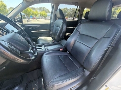 Used 2019  Honda Pilot 4d SUV AWD EX-L Nav & RES at CarloanExpress&period;Com near Hampton&comma; VA