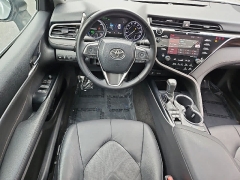 Used 2018  Toyota Camry Hybrid CVT &lpar;Natl&rpar; at CarloanExpress&period;Com near Hampton&comma; VA