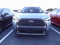 Used 2022  Toyota Corolla Cross XLE 4WD at CarloanExpress.Com near Hampton, VA