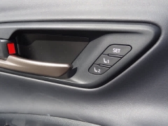 Used 2025  Toyota Crown Signia AWD &lpar;Natl&rpar; at CarloanExpress&period;Com near Hampton&comma; VA